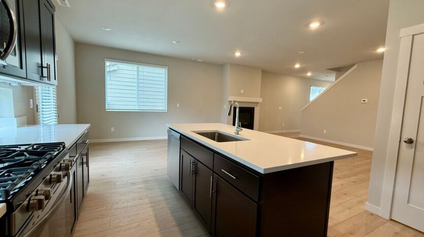 23786 SW Black Tortoise Ter. - Tualatin - Oregon - 3 bed, 2.5 bath rental property