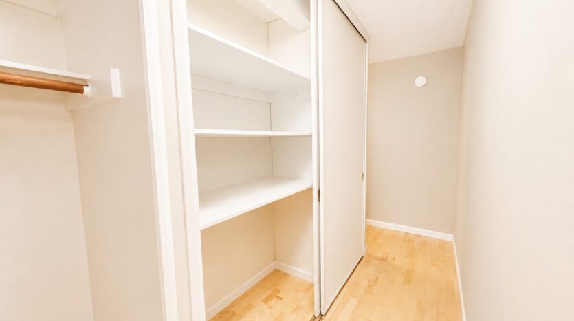 2393 SW Park Place Unit 106 - Portland - Oregon - 2 bed, 2 bath rental property