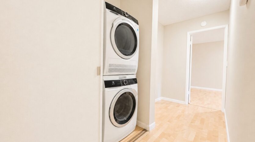 2393 SW Park Place Unit 106 - Portland - Oregon - 2 bed, 2 bath rental property