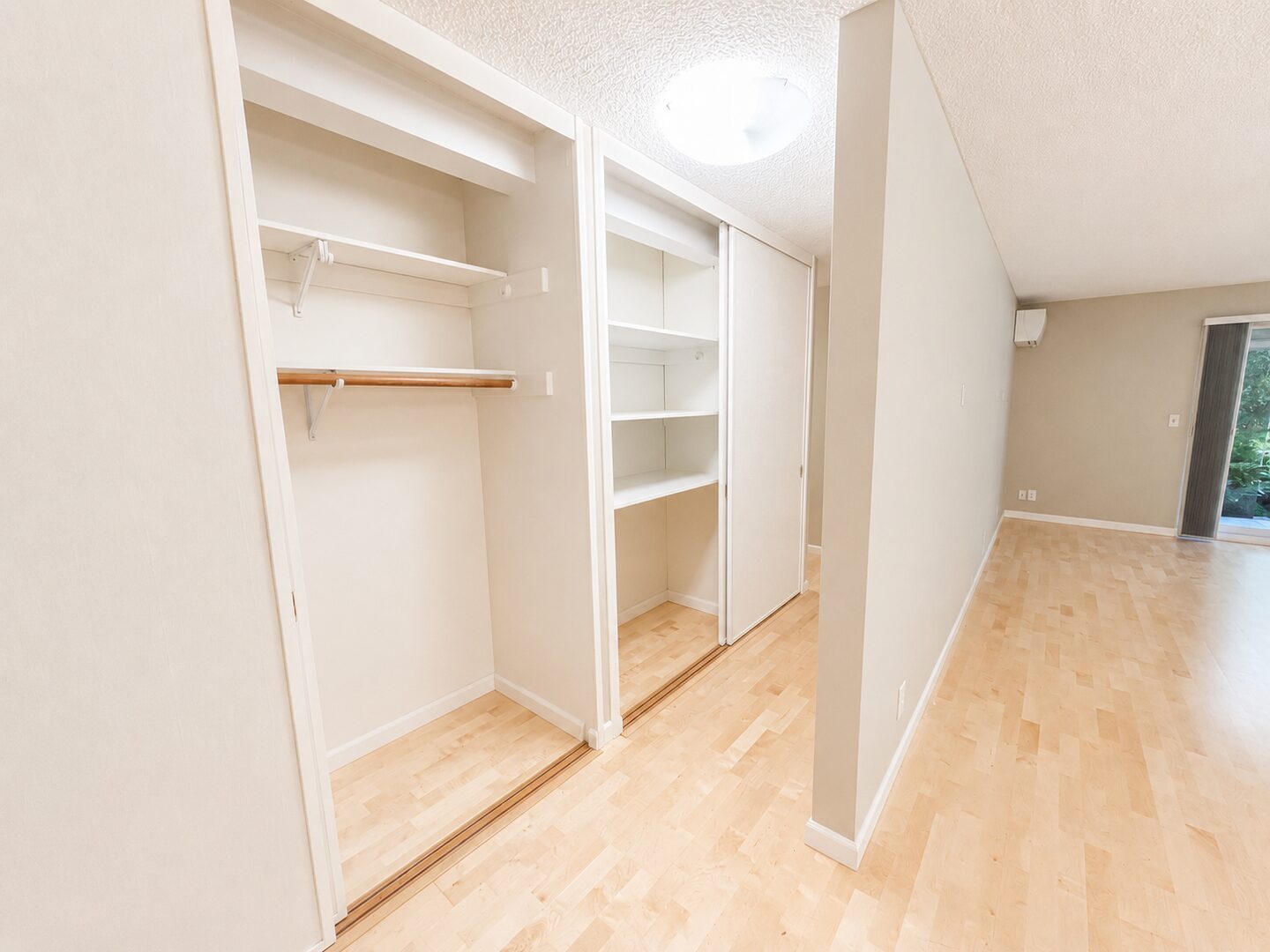 2393 SW Park Place Unit 106 - Portland - Oregon - 2 bed, 2 bath rental property