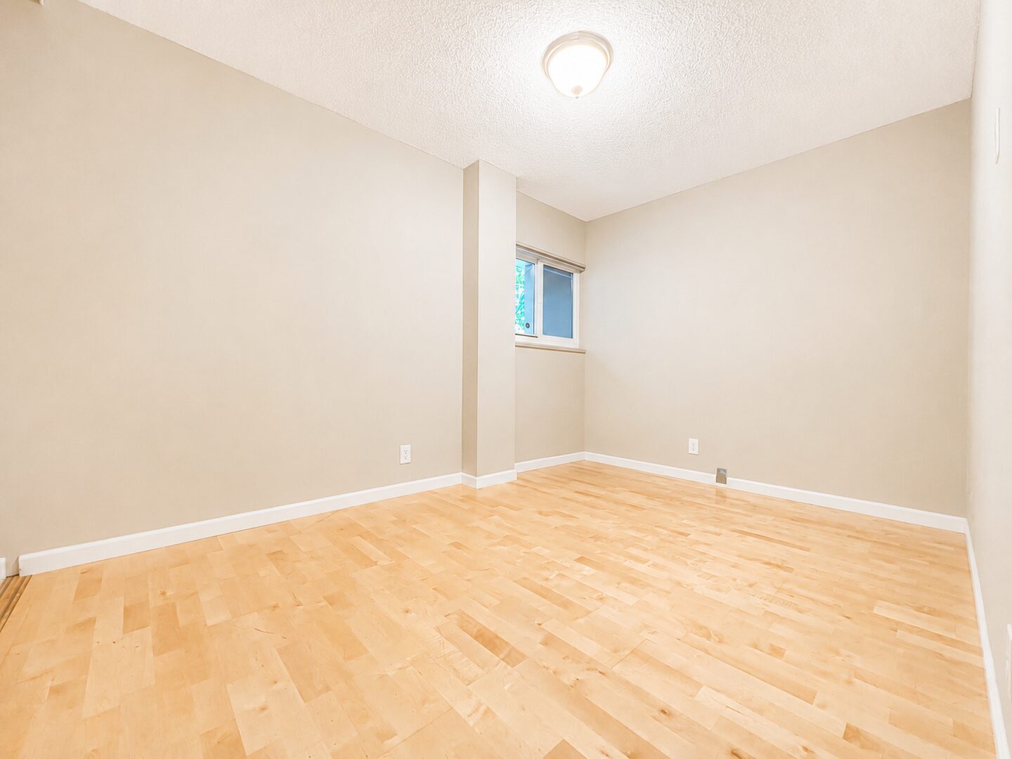 2393 SW Park Place Unit 106 - Portland - Oregon - 2 bed, 2 bath rental property