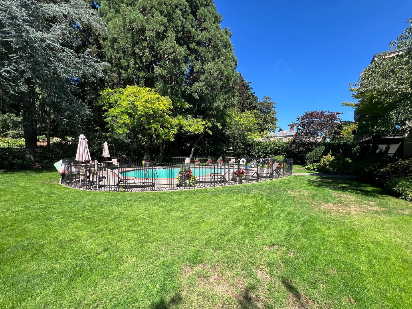 2393 SW Park Place Unit 106 - Portland - Oregon - 2 bed, 2 bath rental property