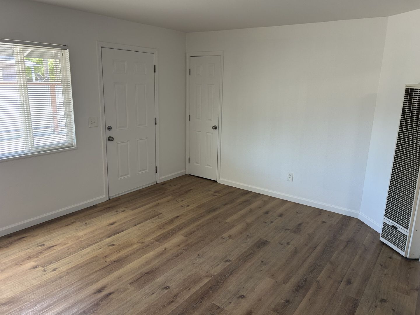 2577-2579 West Steele Lane - Santa Rosa - California - 2 bed, 1 bath rental property