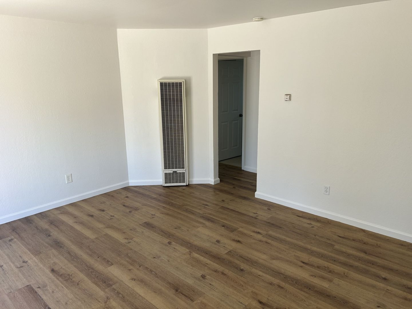 2577-2579 West Steele Lane - Santa Rosa - California - 2 bed, 1 bath rental property