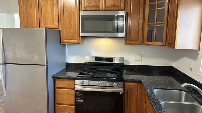 2577-2579 West Steele Lane - Santa Rosa - California - 2 bed, 1 bath rental property