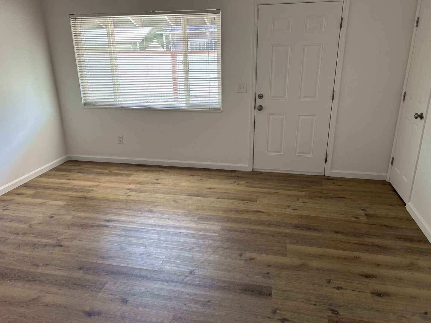 2577-2579 West Steele Lane - Santa Rosa - California - 2 bed, 1 bath rental property