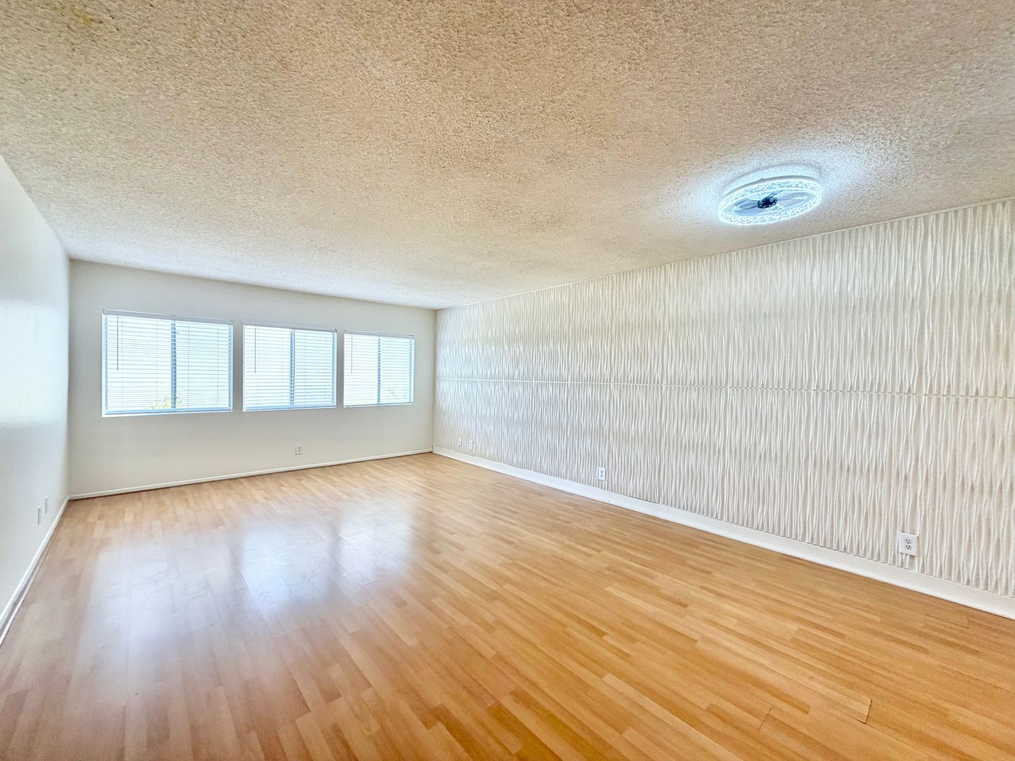 277 E Alejo Rd Unit 125 - Palm Springs - California - 1 bath rental property