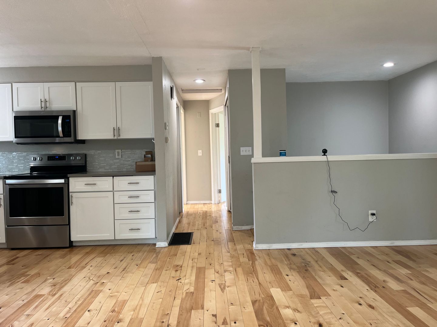 2772 SE Van Water St - Milwaukie - Oregon - 3 bed, 2 bath rental property