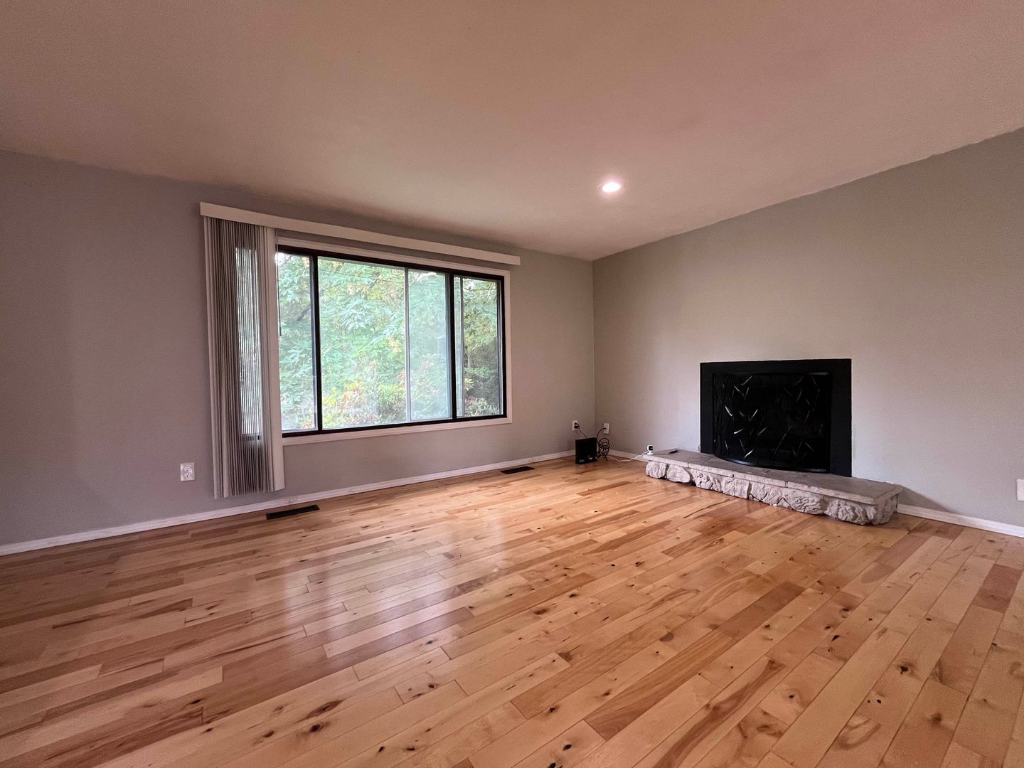 2772 SE Van Water St - Milwaukie - Oregon - 3 bed, 2 bath rental property