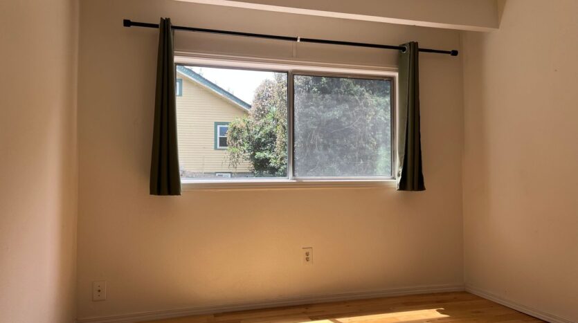 2772 SE Van Water St - Milwaukie - Oregon - 3 bed, 2 bath rental property