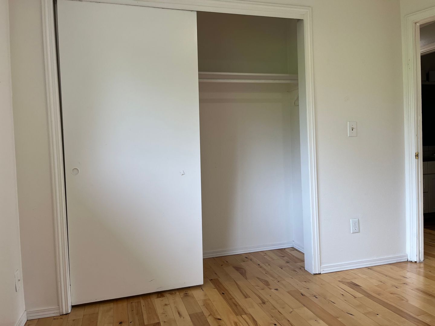 2772 SE Van Water St - Milwaukie - Oregon - 3 bed, 2 bath rental property