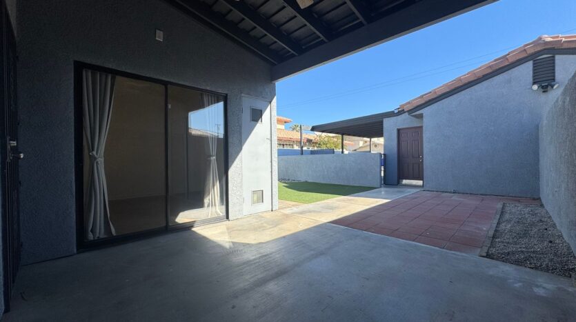 28670 Landau Blvd - Unit A - Cathedral City - California - 3 bed, 2 bath rental property