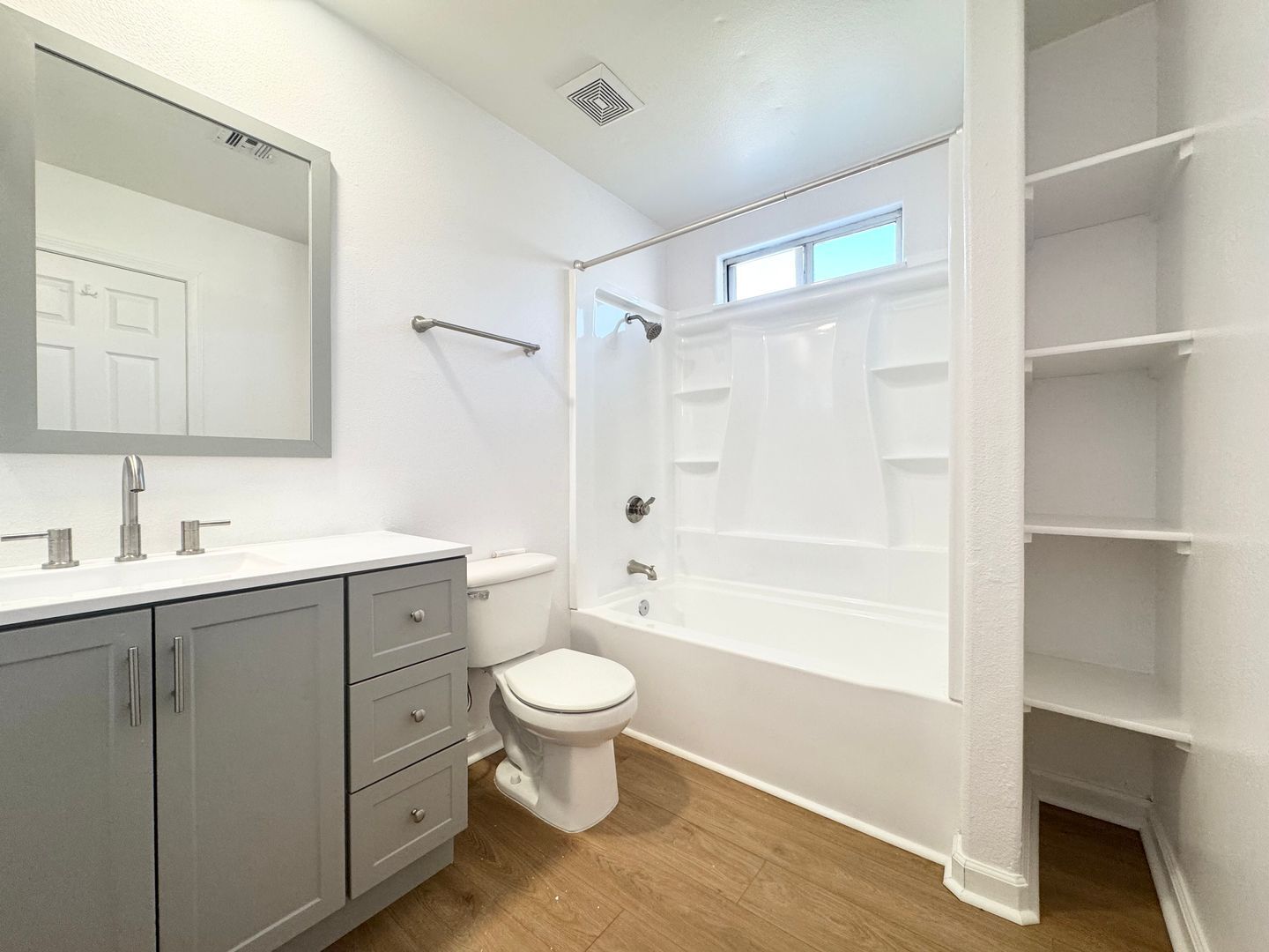 28670 Landau Blvd - Unit A - Cathedral City - California - 3 bed, 2 bath rental property