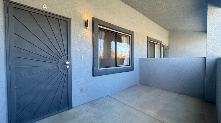 28670 Landau Blvd - Unit A - Cathedral City - California - 3 bed, 2 bath rental property