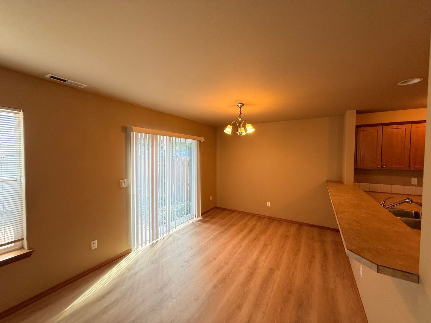 2976 SW Indian Circle - Redmond - Oregon - 3 bed, 2.5 bath rental property