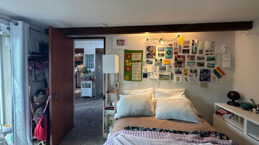 3025 Wilson Ave Aly - Bellingham - Washington - 4 bed, 2 bath rental property