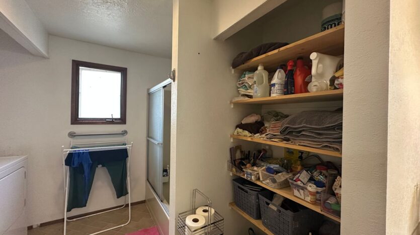 3025 Wilson Ave Aly - Bellingham - Washington - 4 bed, 2 bath rental property