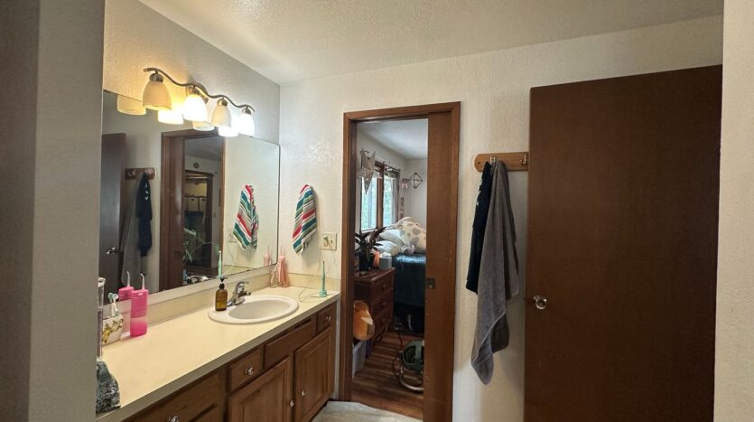 3025 Wilson Ave Aly - Bellingham - Washington - 4 bed, 2 bath rental property