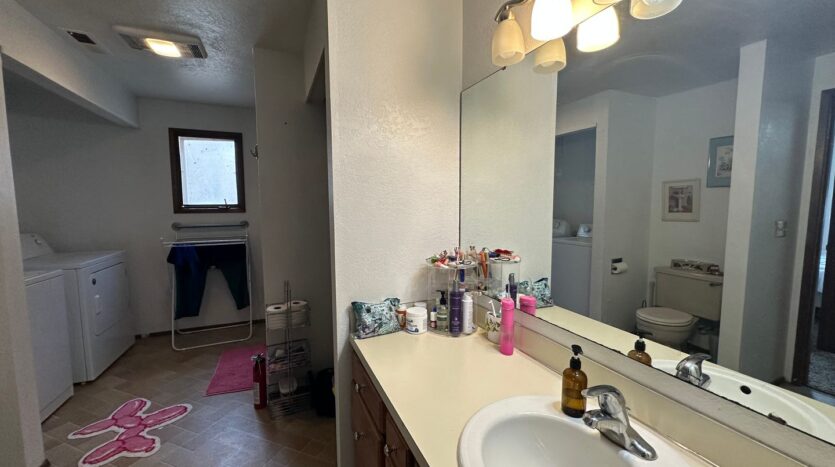 3025 Wilson Ave Aly - Bellingham - Washington - 4 bed, 2 bath rental property