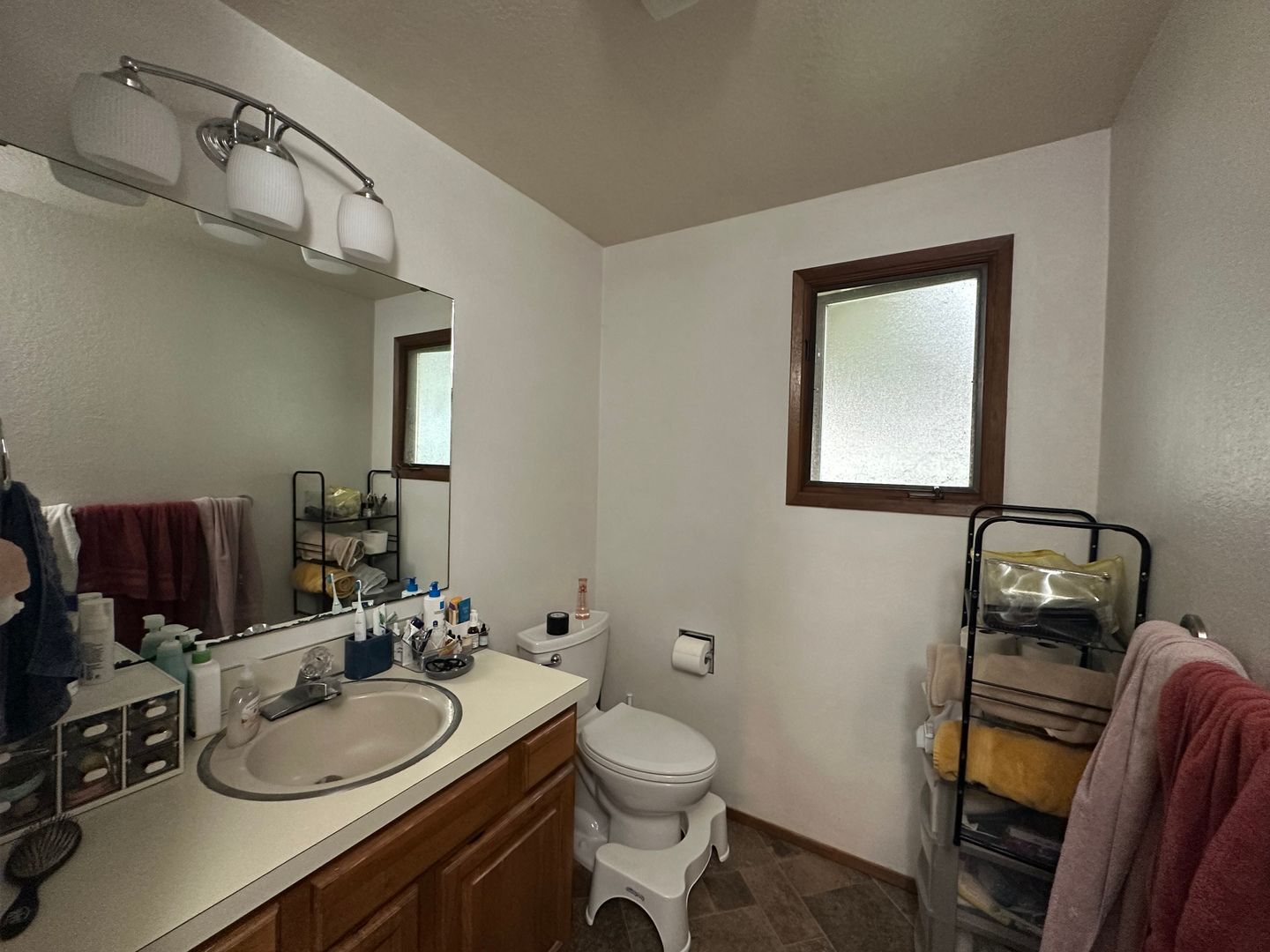 3025 Wilson Ave Aly - Bellingham - Washington - 4 bed, 2 bath rental property