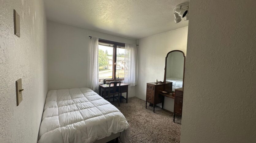 3025 Wilson Ave Aly - Bellingham - Washington - 4 bed, 2 bath rental property