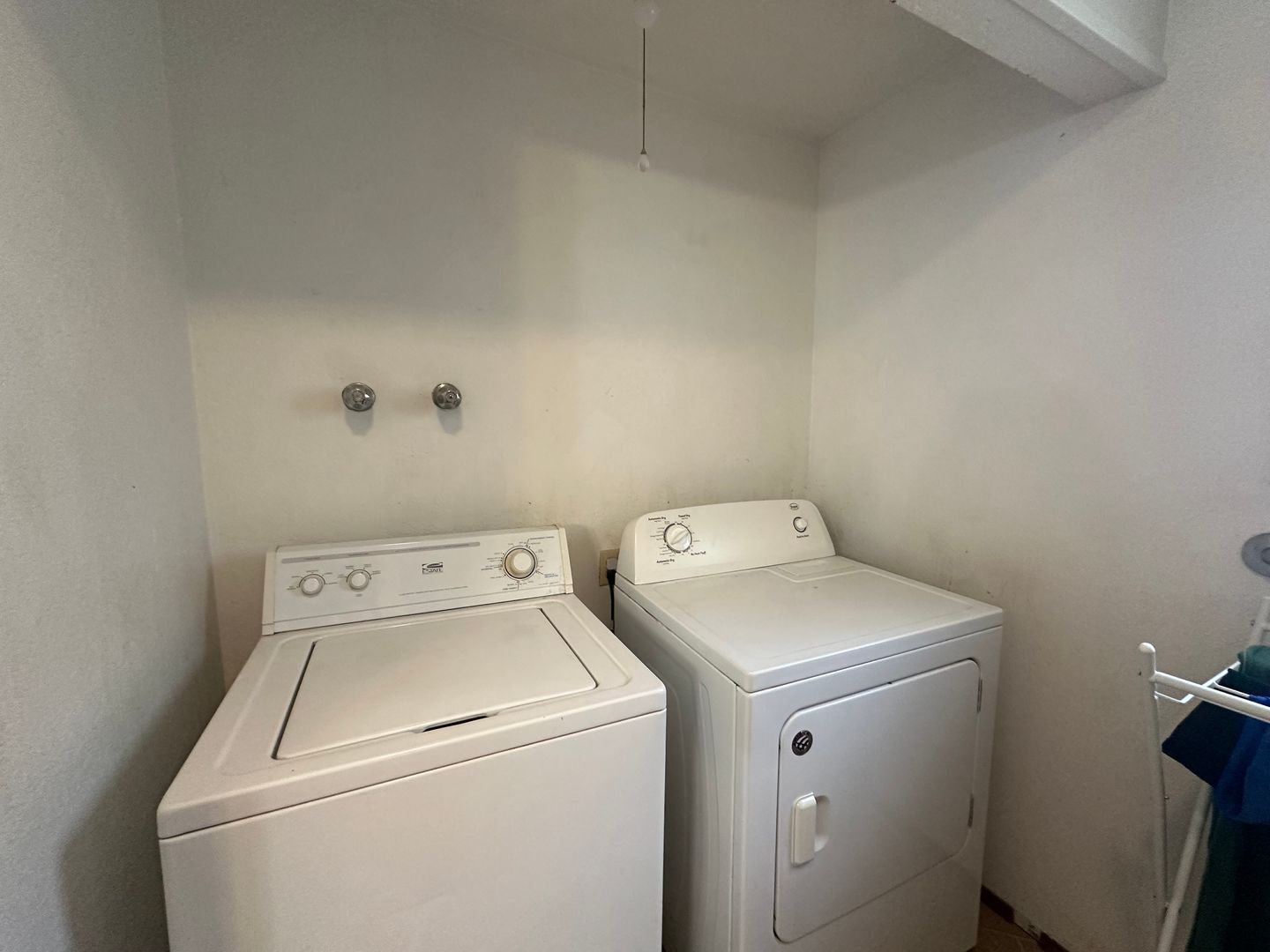 3025 Wilson Ave Aly - Bellingham - Washington - 4 bed, 2 bath rental property