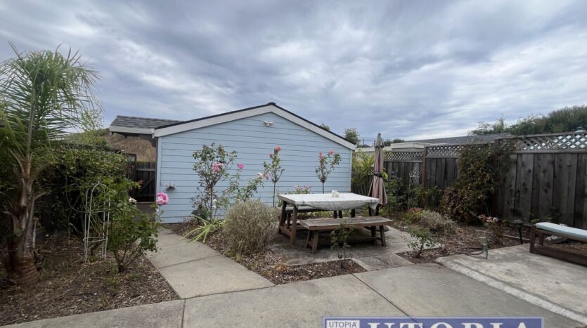 313 Village Circle - Santa Cruz - California - 3 bed, 2.5 bath rental property