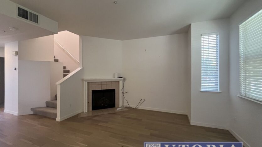 313 Village Circle - Santa Cruz - California - 3 bed, 2.5 bath rental property