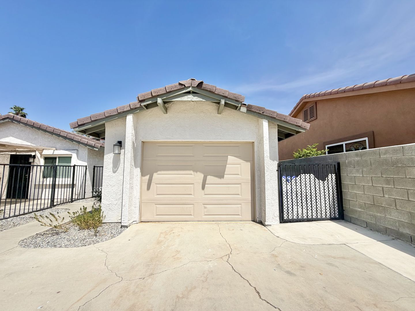 33706 Wishing Well Trail - B - Cathedral City - California - 3 bed, 2 bath rental property
