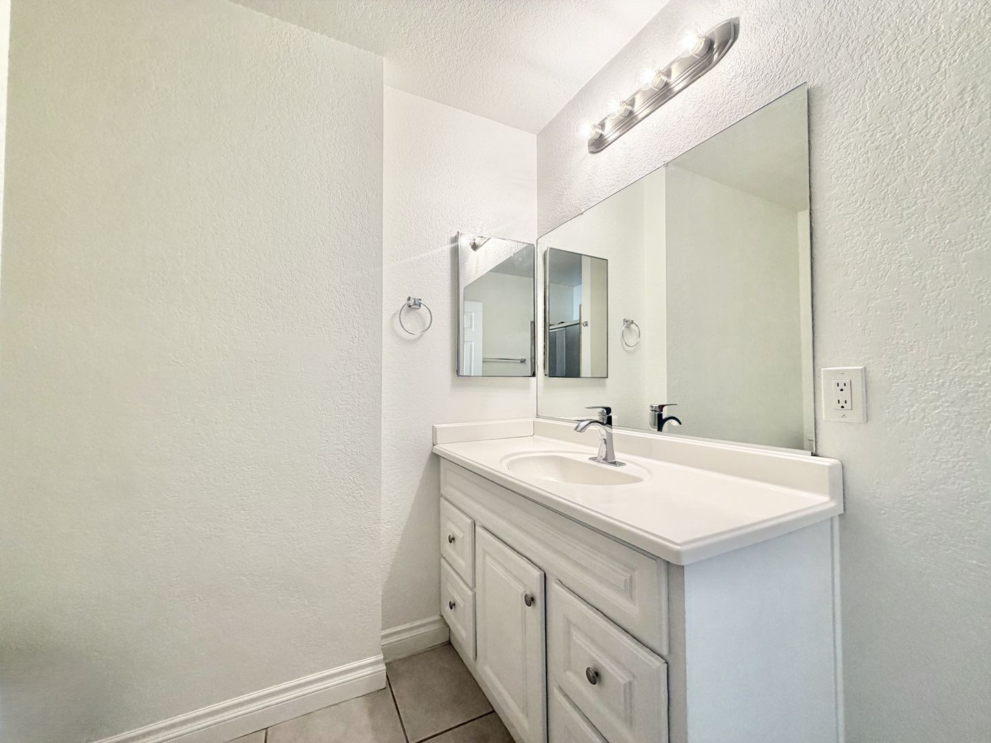 33706 Wishing Well Trail - B - Cathedral City - California - 3 bed, 2 bath rental property