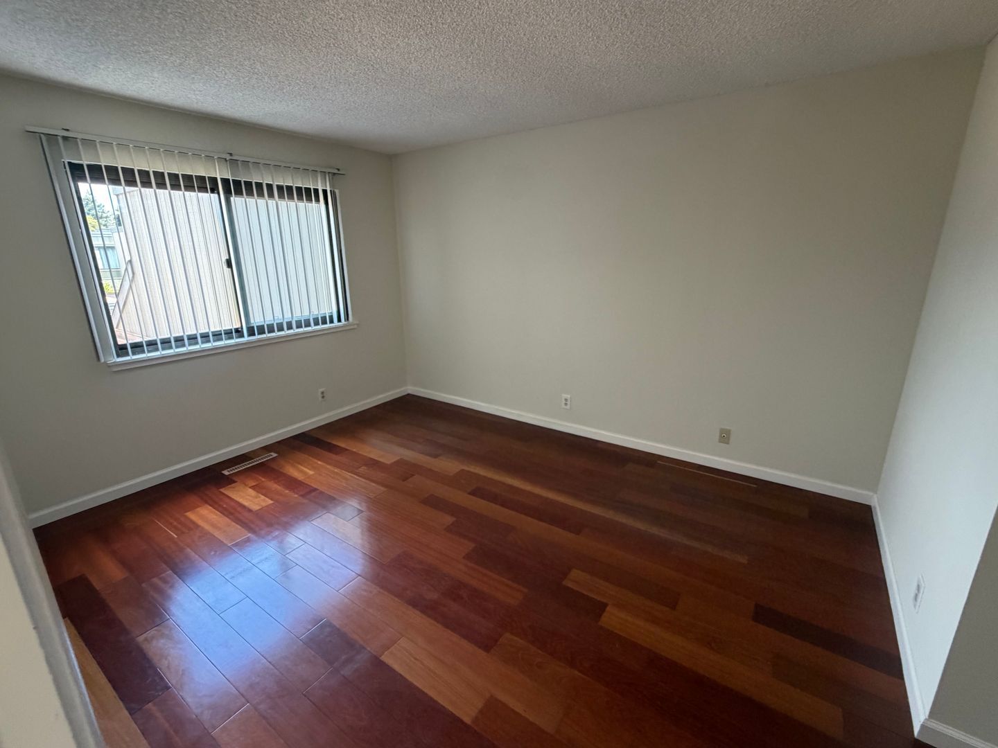 3423 Catalina Ave - Alameda - California - 4 bed, 2.5 bath rental property