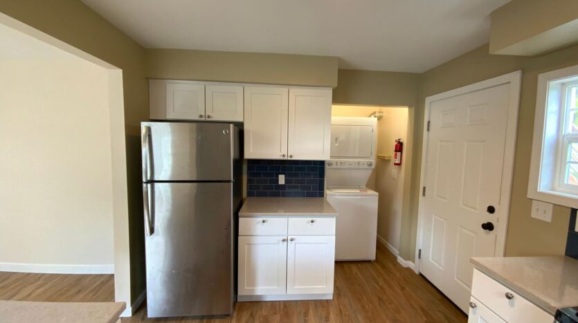 3827 Wetmore Ave - Everett - Washington - 2 bed, 1 bath rental property