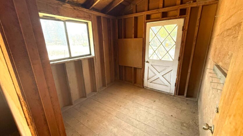 3890 NW 25th Street - Redmond - Oregon - 3 bed, 2 bath rental property