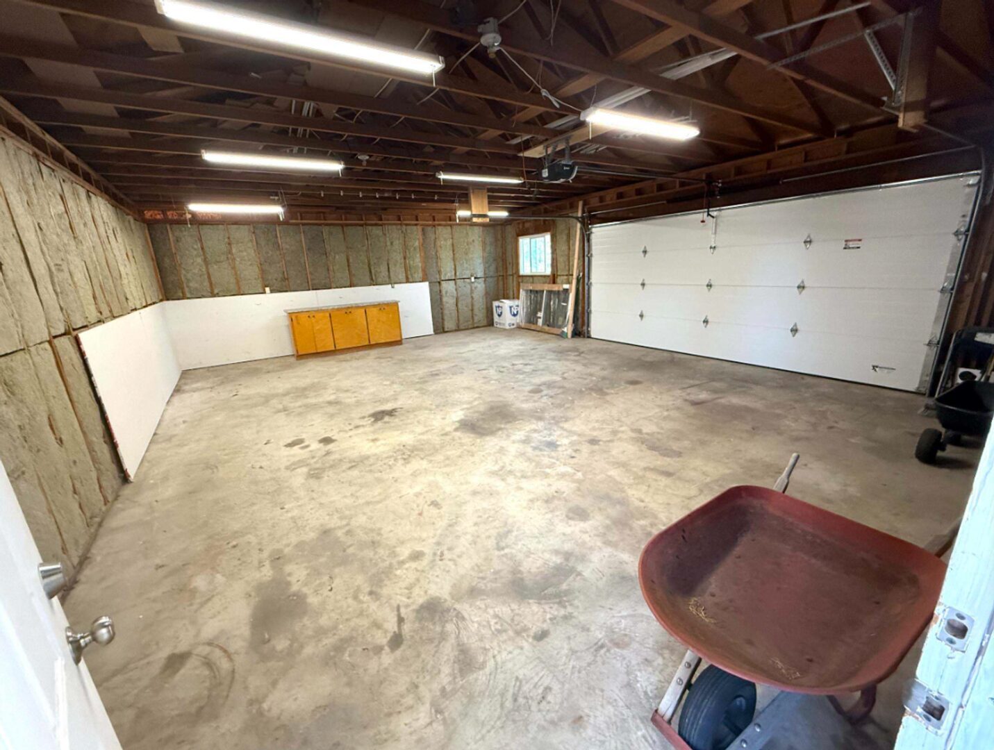 3890 NW 25th Street - Redmond - Oregon - 3 bed, 2 bath rental property