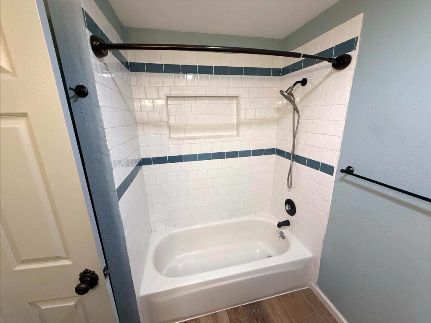 3890 NW 25th Street - Redmond - Oregon - 3 bed, 2 bath rental property