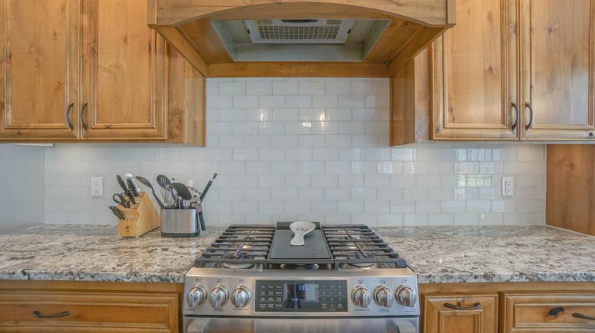 4013 NW 14th Ave - Camas - Washington - 4 bed, 3 bath rental property