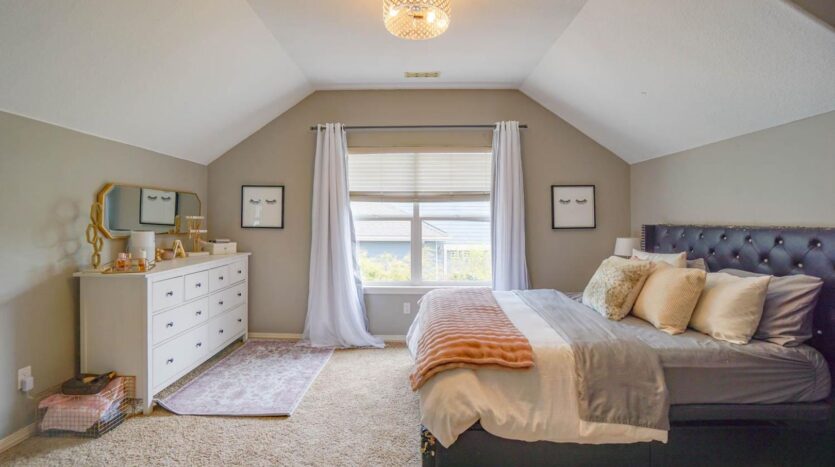 4013 NW 14th Ave - Camas - Washington - 4 bed, 3 bath rental property