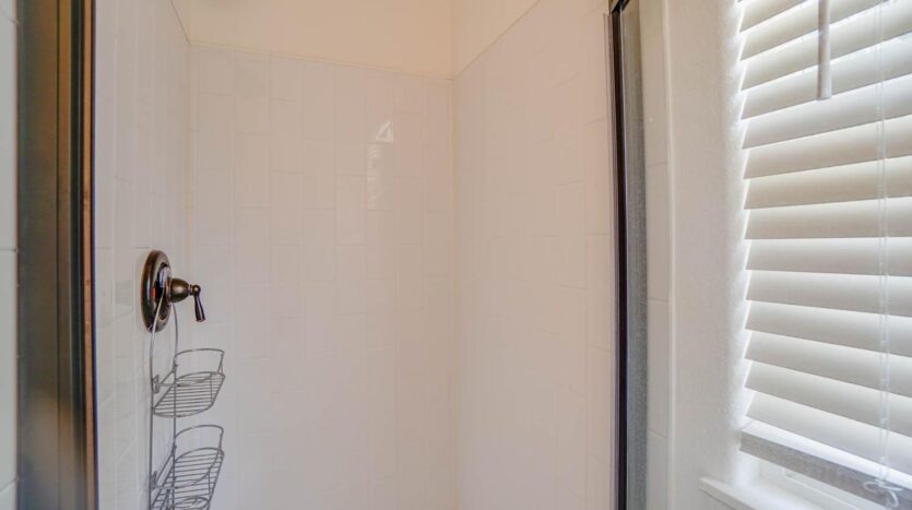 4013 NW 14th Ave - Camas - Washington - 4 bed, 3 bath rental property