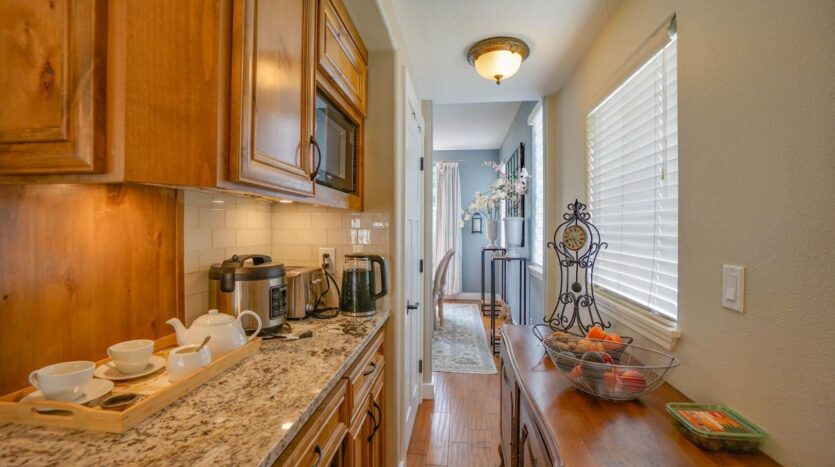 4013 NW 14th Ave - Camas - Washington - 4 bed, 3 bath rental property