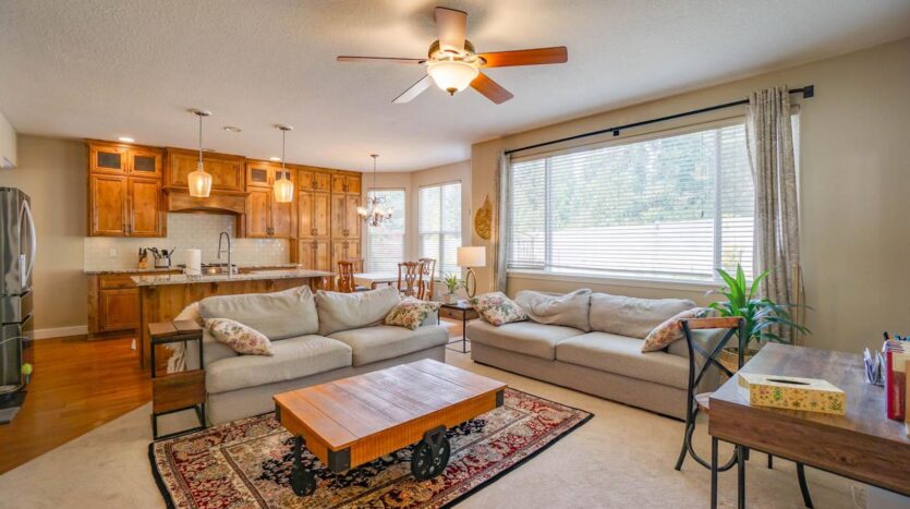 4013 NW 14th Ave - Camas - Washington - 4 bed, 3 bath rental property