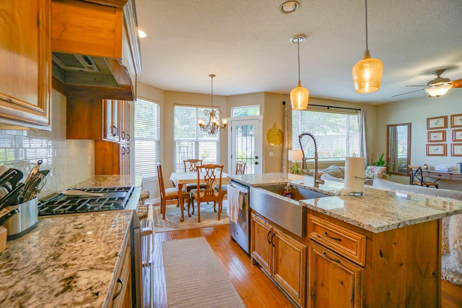4013 NW 14th Ave - Camas - Washington - 4 bed, 3 bath rental property