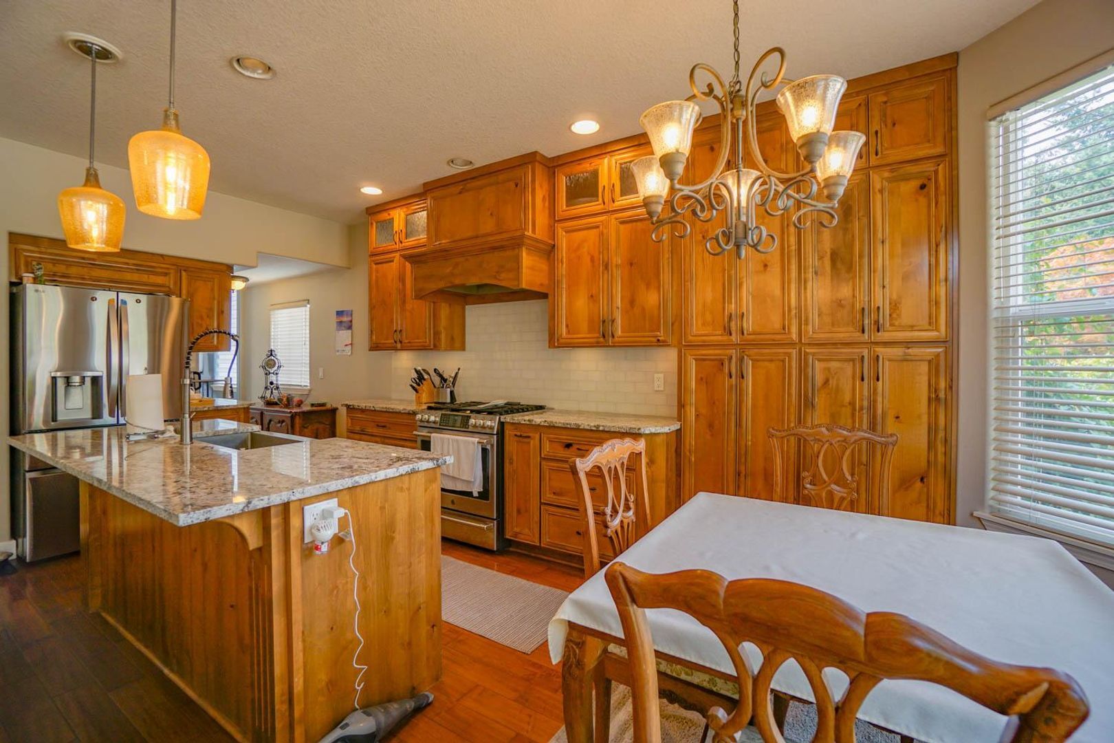 4013 NW 14th Ave - Camas - Washington - 4 bed, 3 bath rental property