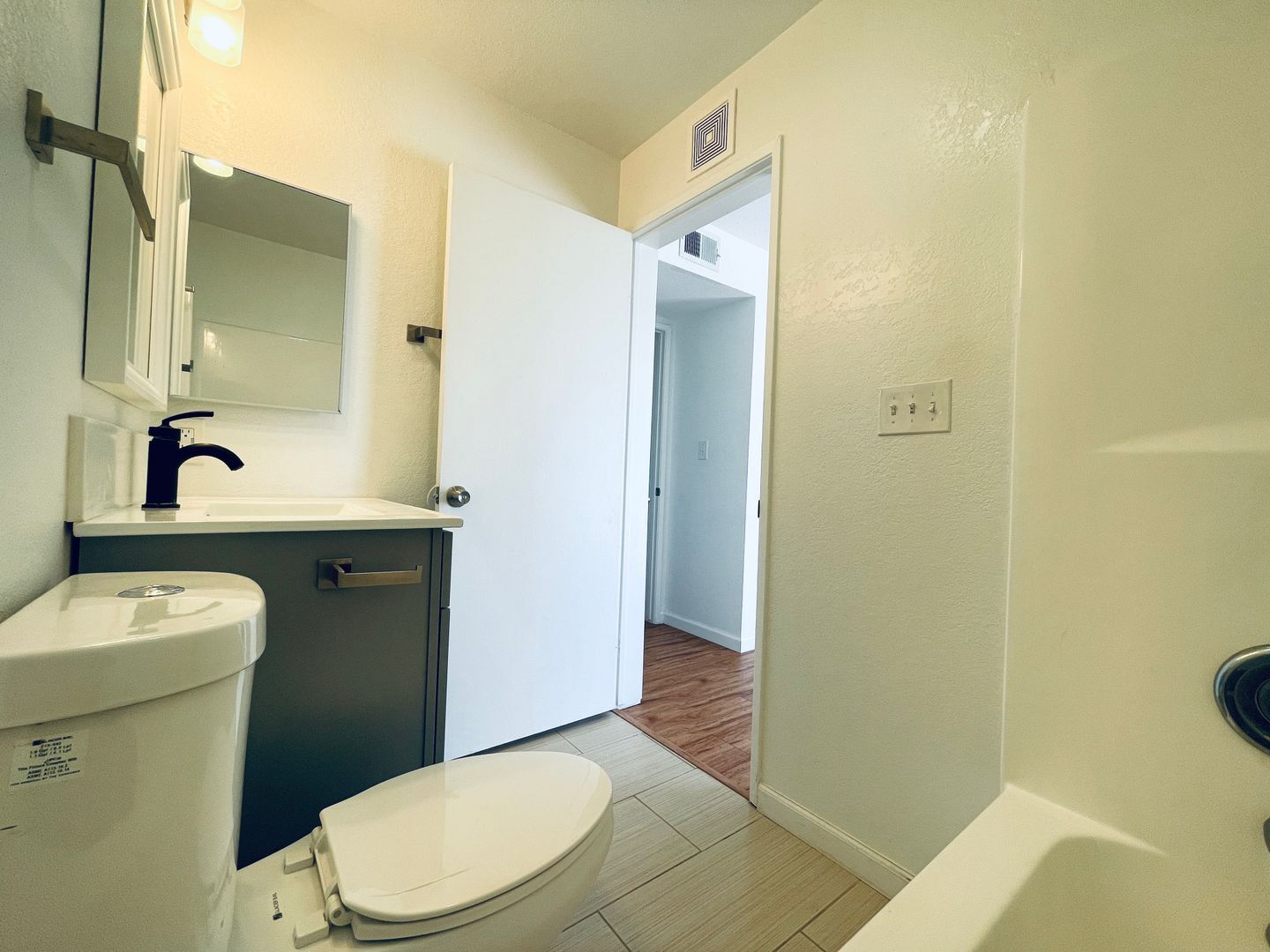 4210 52nd St #101 - San Diego - California - 2 bed, 2 bath rental property