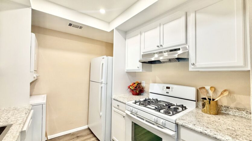 45546 Aladdin St C202 - Indio - California - 2 bed, 1 bath rental property