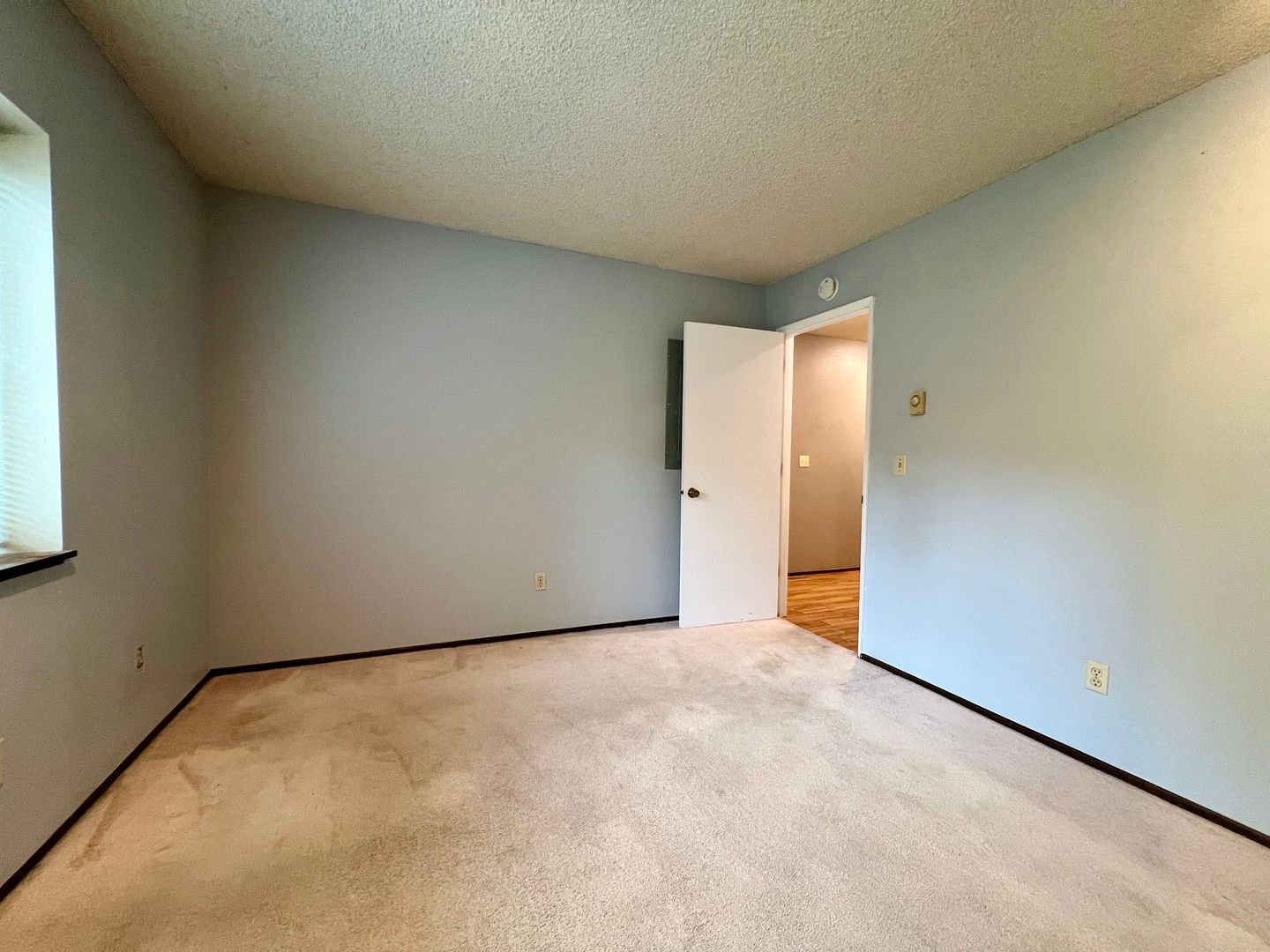 4656 SW Comus Pl - Portland - Oregon - 2 bed, 2 bath rental property