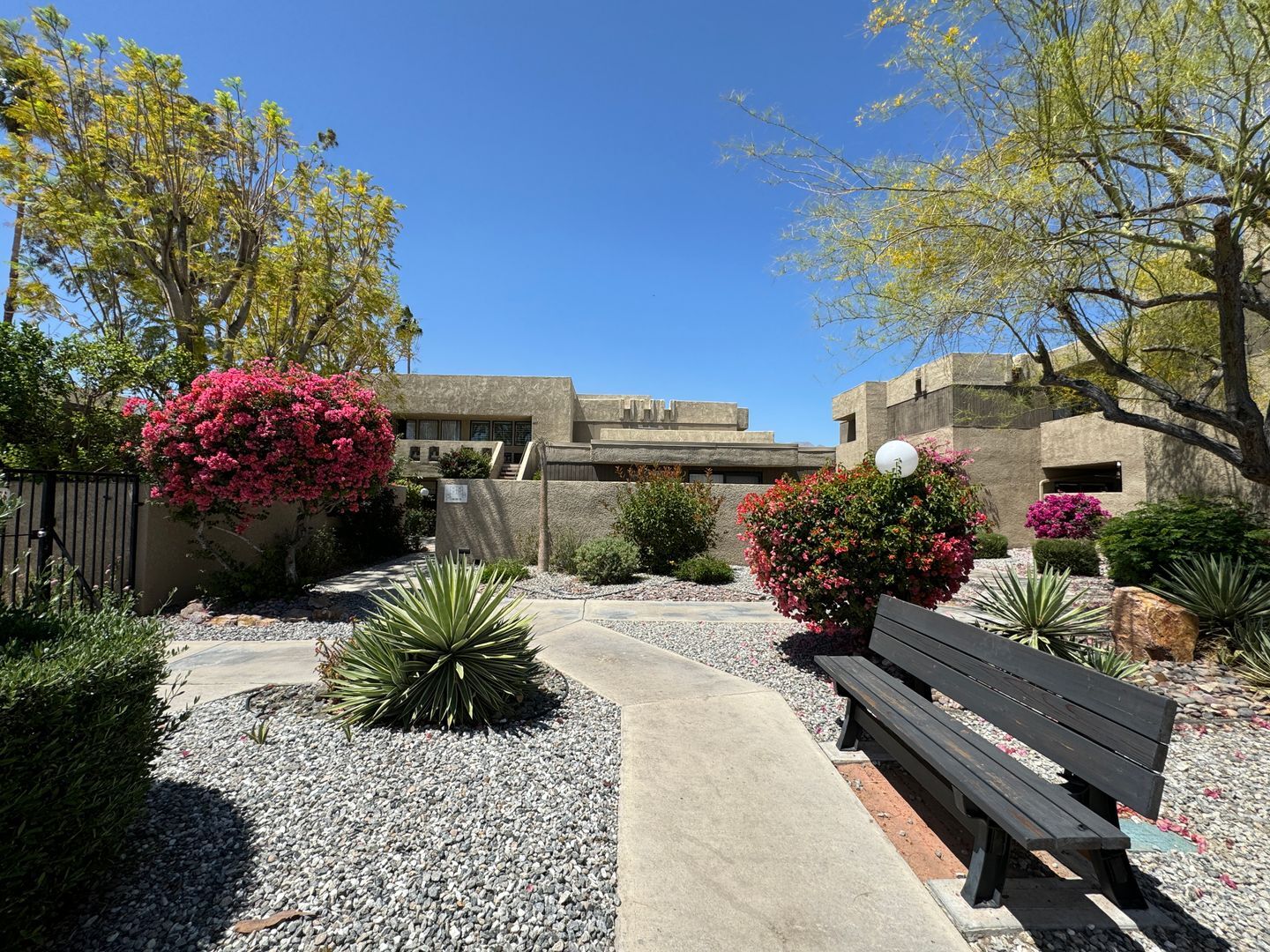 473 Bradshaw Ln - Palm Springs - California - 2 bed, 2 bath rental property