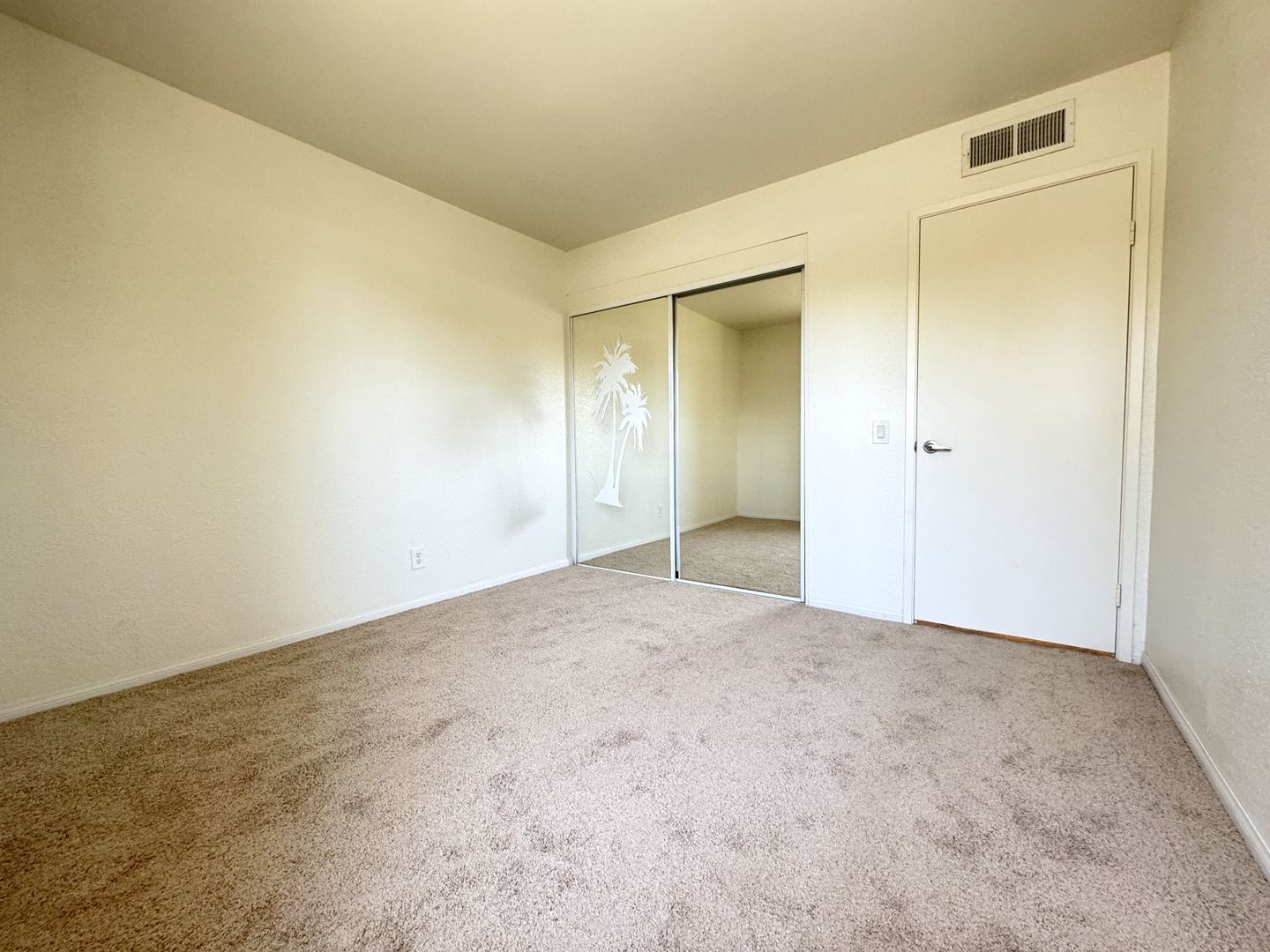 473 Bradshaw Ln - Palm Springs - California - 2 bed, 2 bath rental property