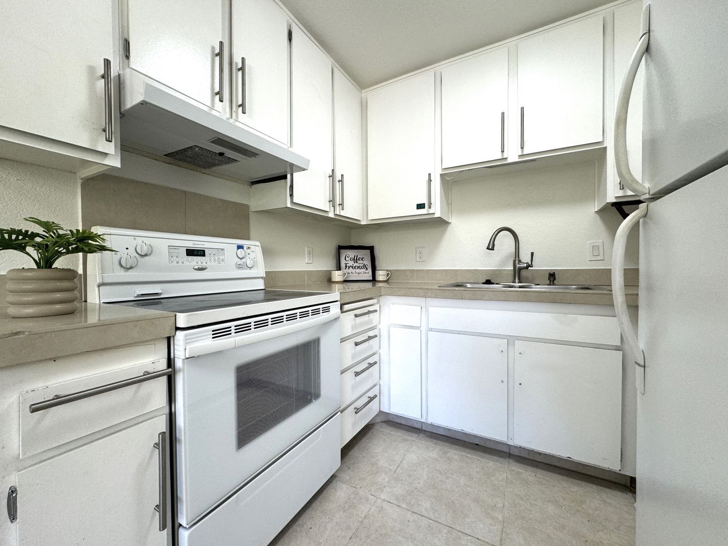 473 Bradshaw Ln - Palm Springs - California - 2 bed, 2 bath rental property