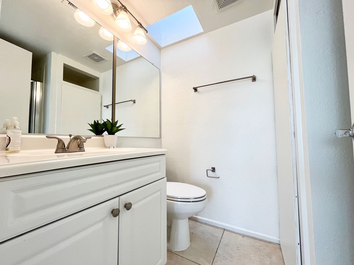 473 Bradshaw Ln - Palm Springs - California - 2 bed, 2 bath rental property