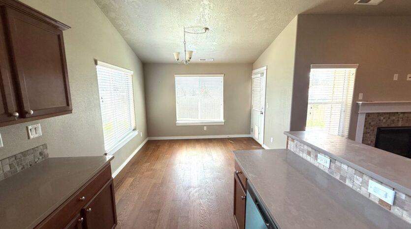 4832 SW Volcano Avenue - Redmond - Oregon - 3 bed, 2 bath rental property
